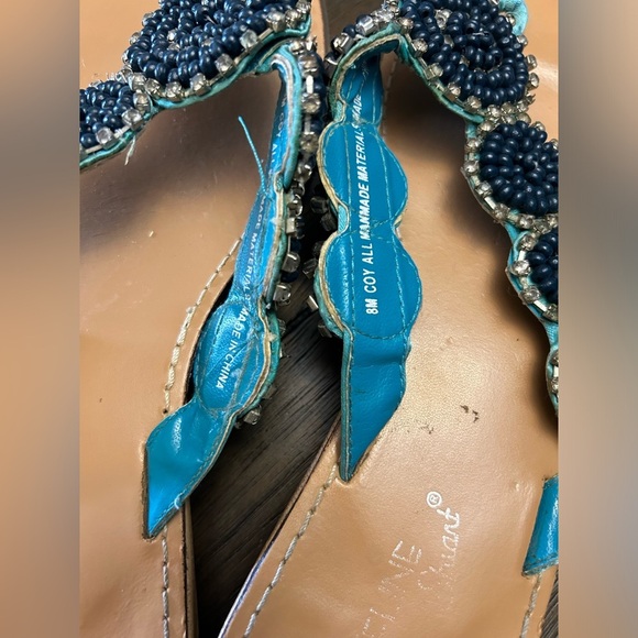 Madeline sandals size 8 - Picture 2 of 2